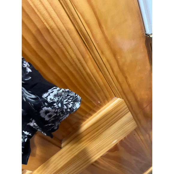 Fat Face Women's Short Sleeve Front Tie V Neck Bird Print Feminine Ditsy Blouse - Picture 5 of 8